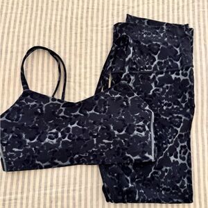 All in Motion Blue Patterned Leggings and sports bra